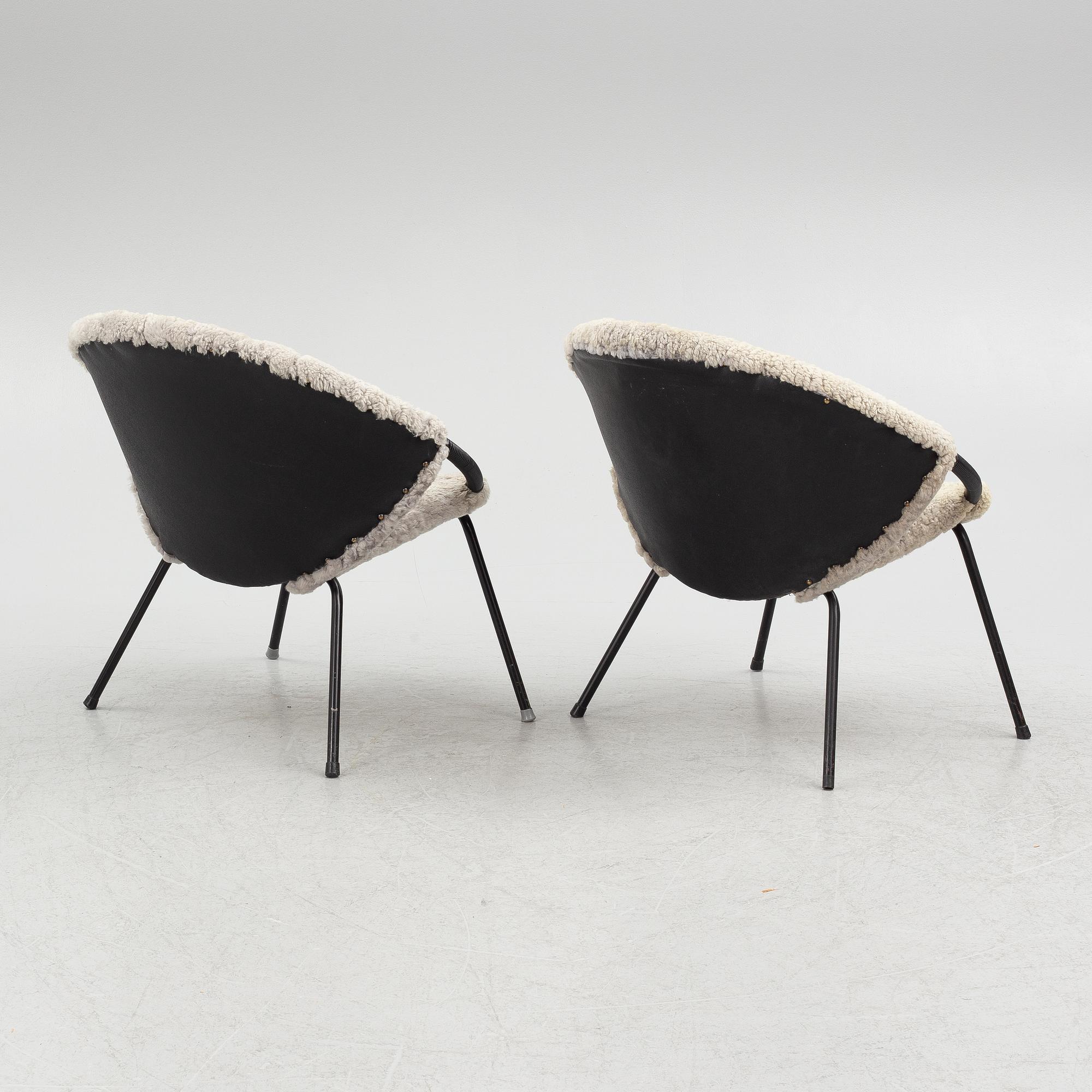 Armchairs, a pair, second half of the 20th Century.