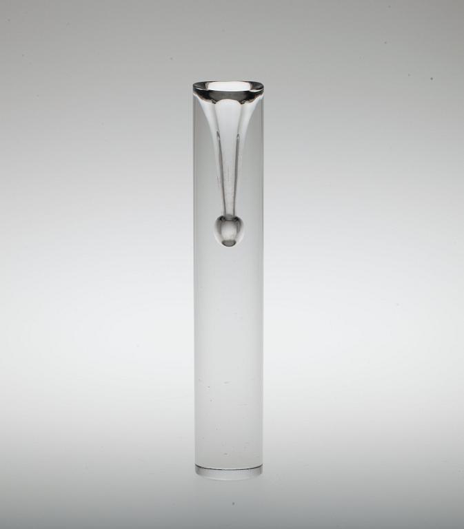 Tapio Wirkkala, A GLASS SCULPTURE.