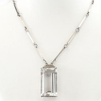 Wiwen Nilsson, collier sterlingsilver och bergkristall Lund 1944.