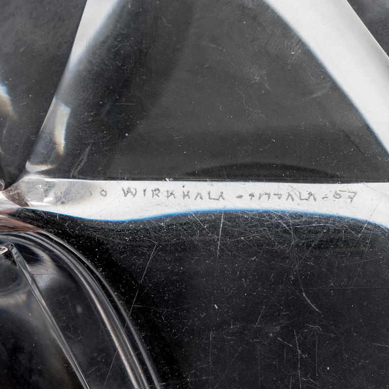Tapio Wirkkala, Skål, "Jäänsärö", signerad Tapio Wirkkala.