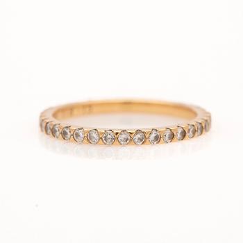 Alliance ring, 18k gold with brilliant-cut diamonds.
