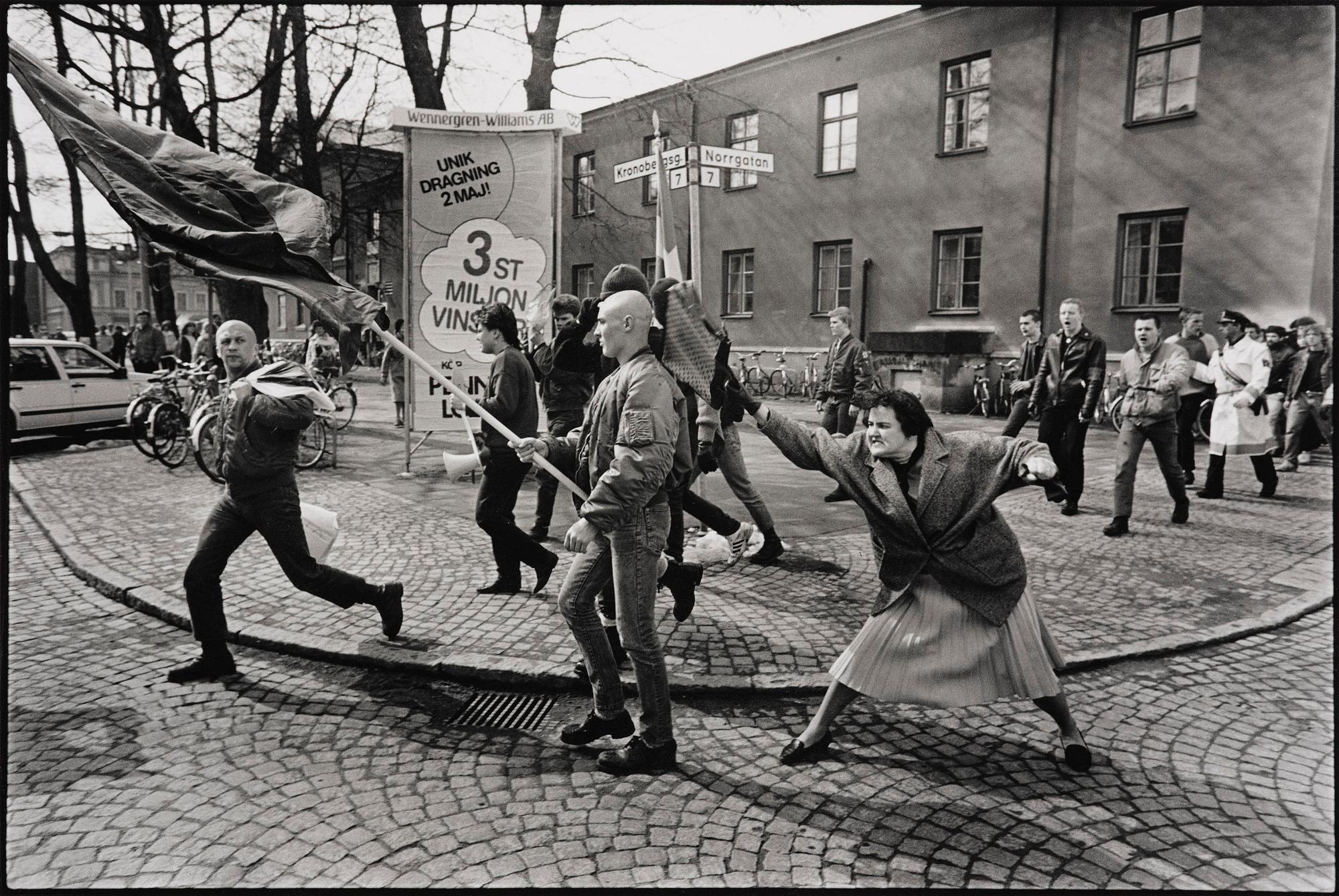 Hans Runesson, "Kvinnan med handväskan”, 1985.