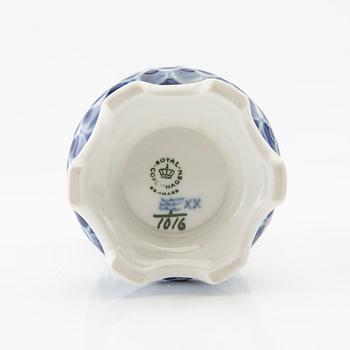 Service "Musselmalet Full Lace and Half Lace" 57 pcs Royal Copenhagen Denmark porcelain, second half of the 20th century.