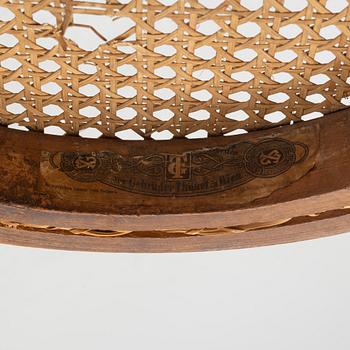 Five Thonét chairs No 14, Vienna around 1900.