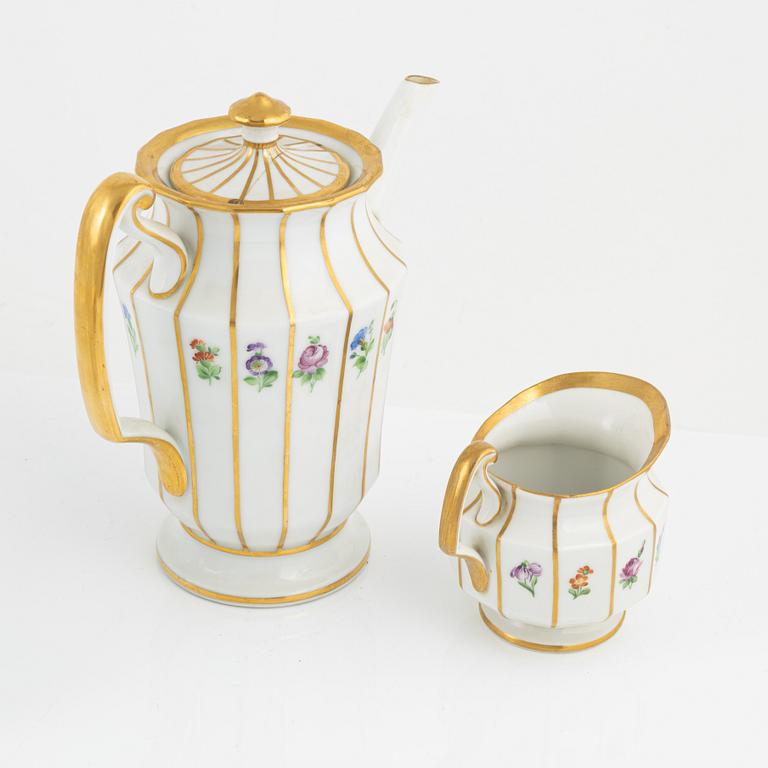 Kaffeservis, 18 delar, porslin, "Henriette", Royal Copenhagen, Danmark.