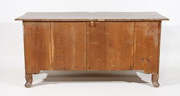 BYRÅ, rokoko, provins, 1700/1800-tal.
