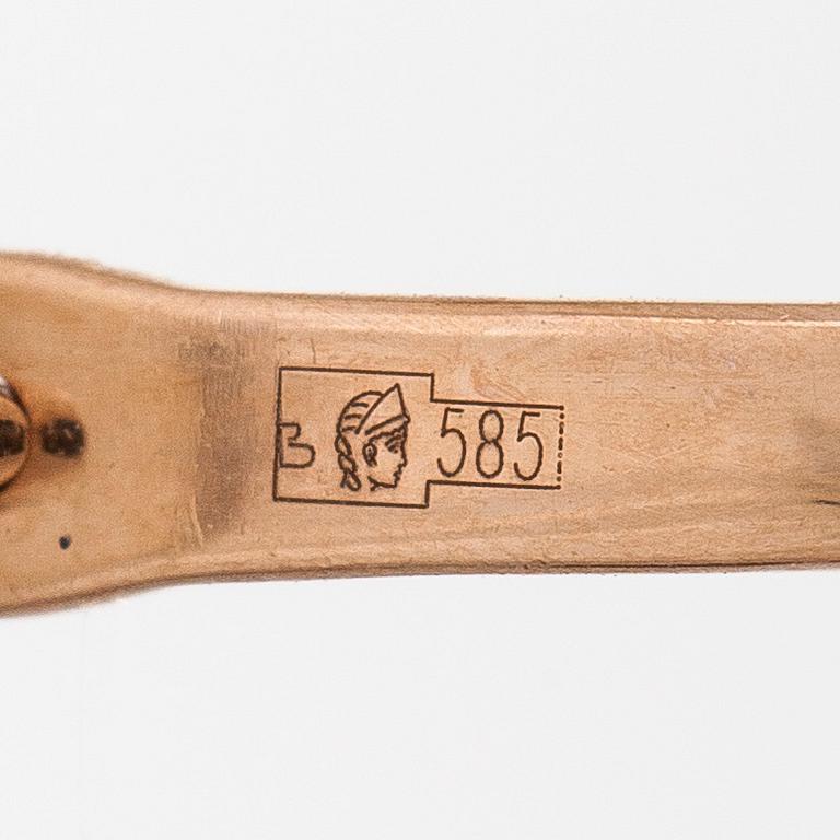 A pair of 14K rosegold earrings, with diamonds and topazes. Soviet Union.