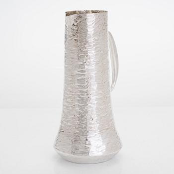 Tapio Wirkkala, bricka, tillbringare och bägare, 8 st, silver och palisander, Kultakeskus, Tavastehus 1973 och 1976.