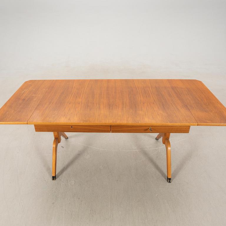 Table 1950s/60s.