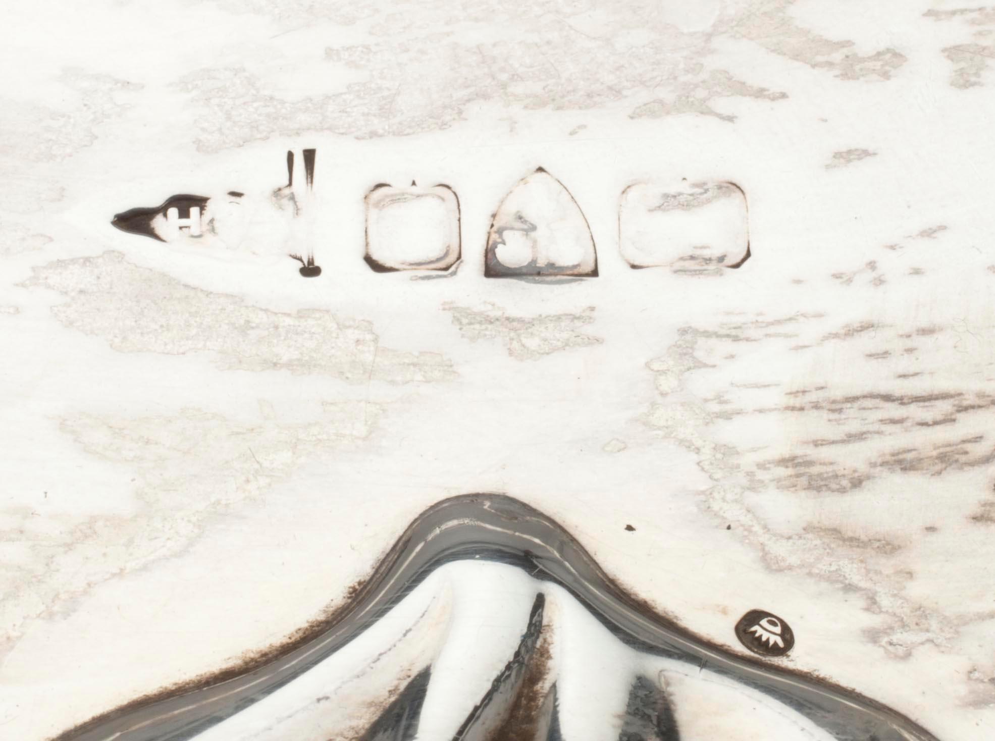 BRICKA, silver, Sheffield, sekelskiftet 1800/1900. Vikt 1006 g.