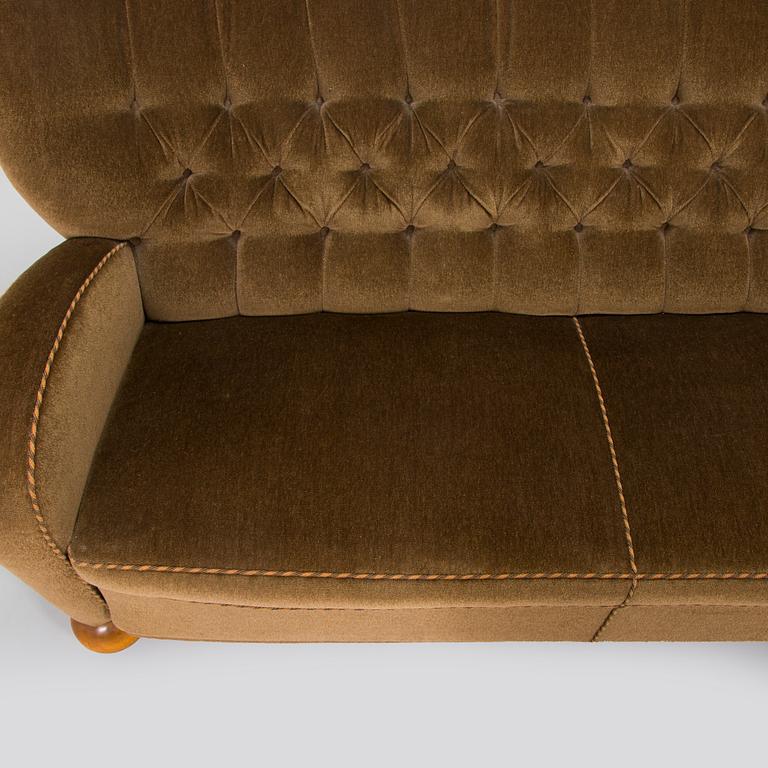 Märta Blomstedt, soffa, "Aulanko"-modellen. Formgiven 1939.