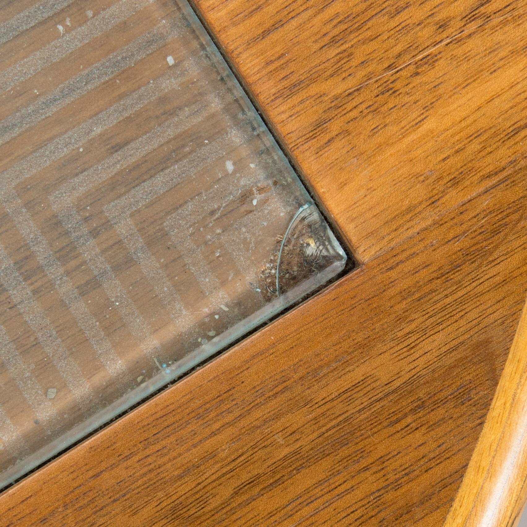 Soffbord, 1900-talets mitt.