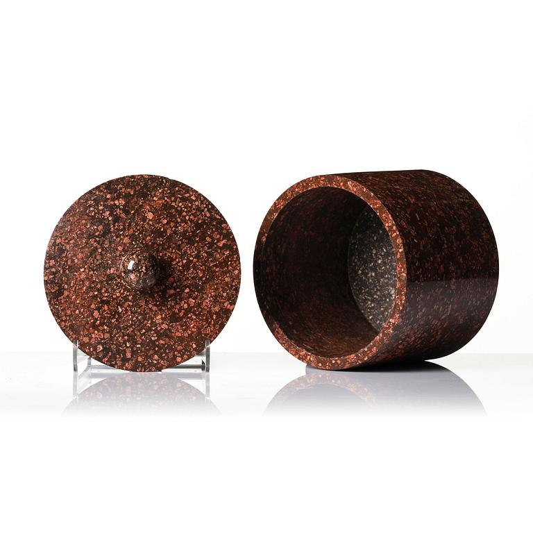 A Swedish Empire red 'Orrlok' porphyry tobacco jar, Älvdalen, first part 19th century.