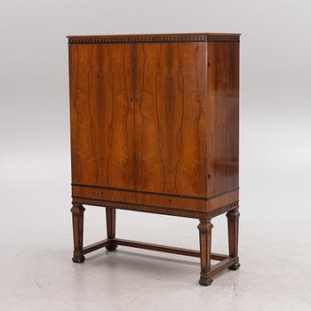 A cabinet, 1920's/30's.