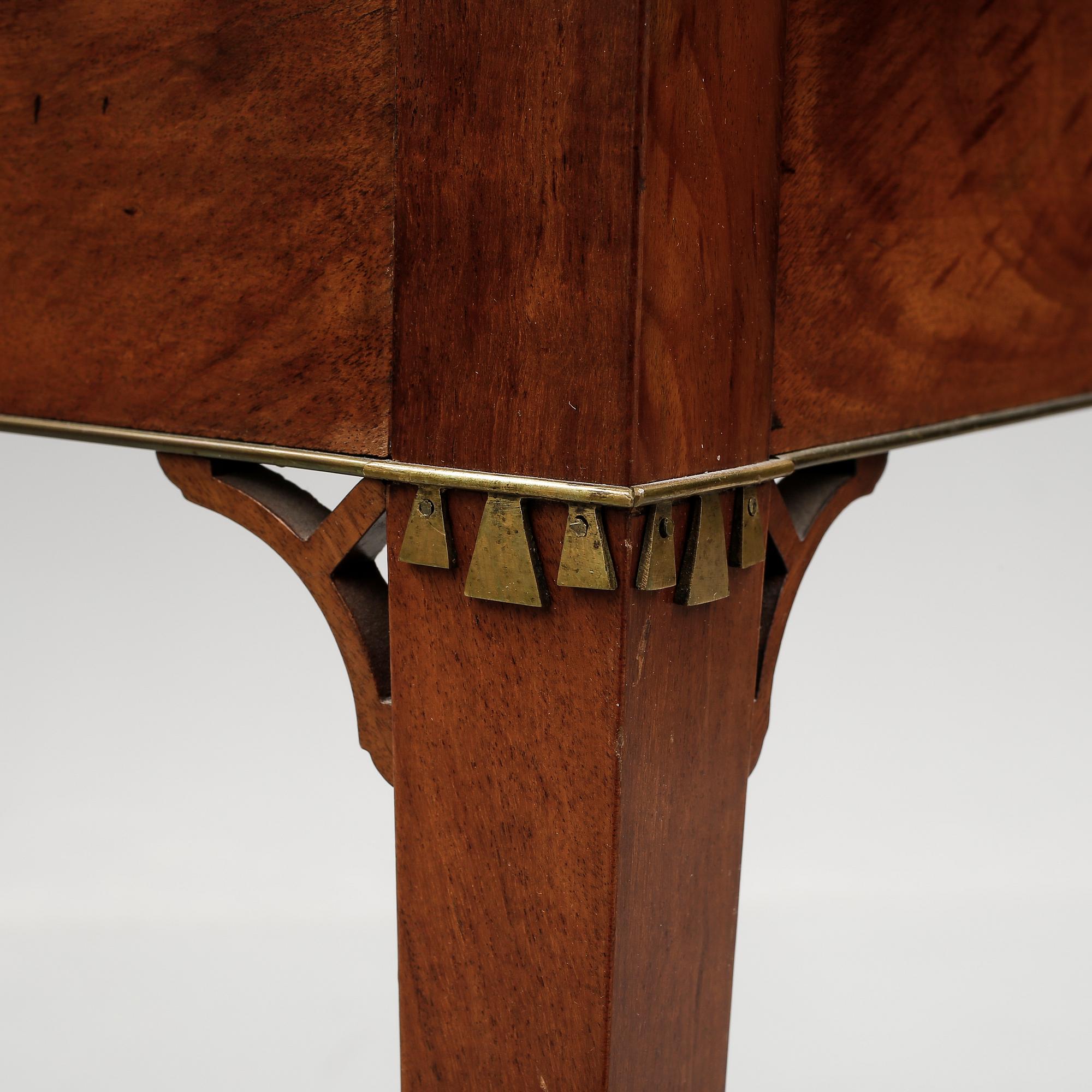 SPELBORD, sengustavianskt, tidigt 1800-tal.