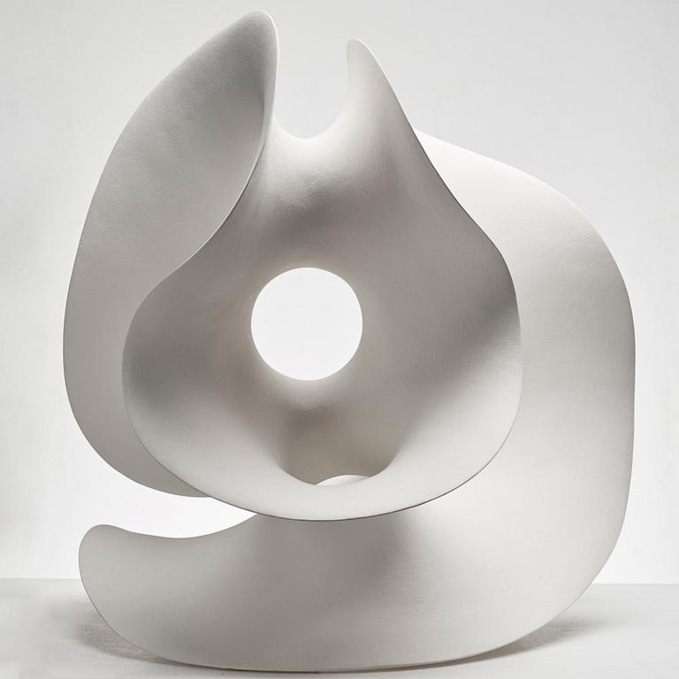 Eva Hild, a white stoneware sculpture, "Loop 649", Sweden 2005.