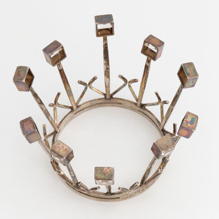An Aarvo Saarela silver bridal crown, 1965.