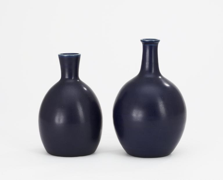 VASER, 2 st, Erik & Ingrid Triller, Tobo 1935-73.