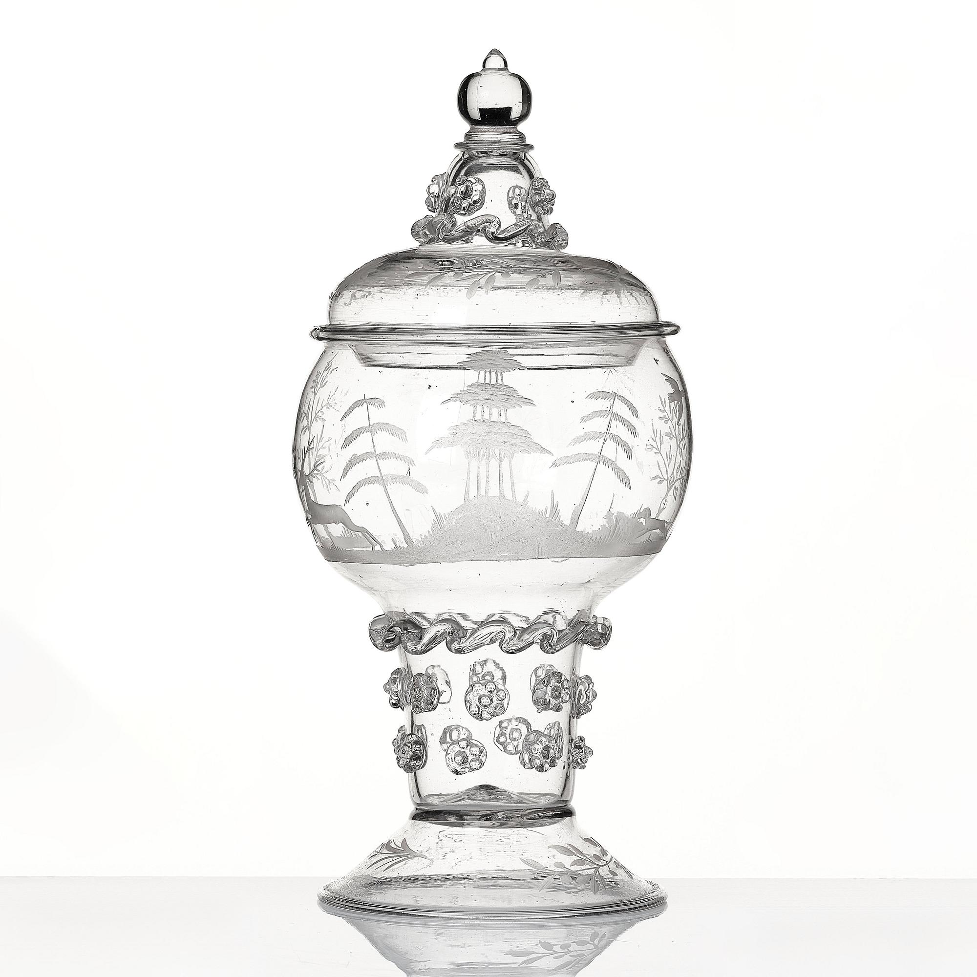 A lidded and engraved roemer from Kungsholms glasbruk, first part of the 18th century.