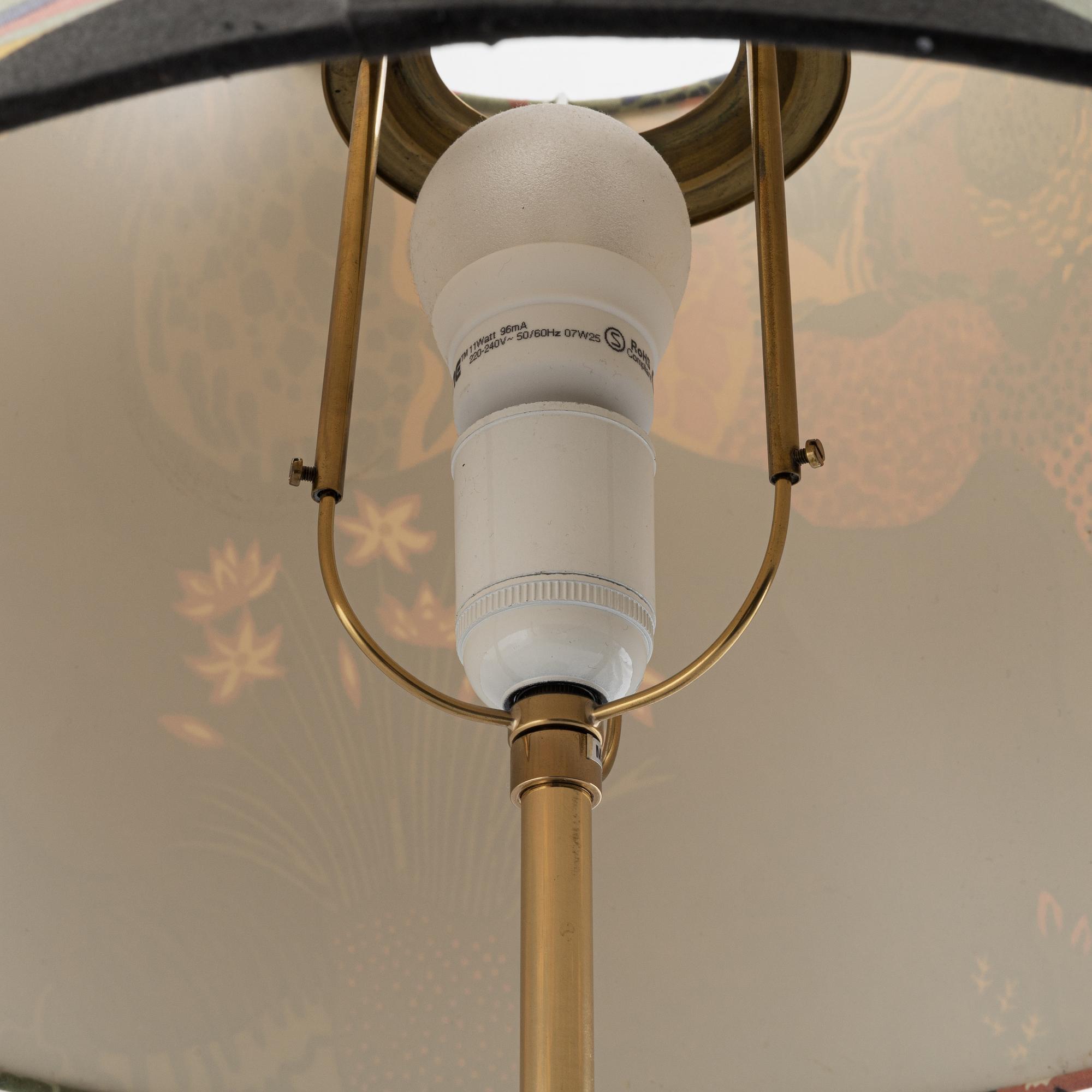Josef Frank, bordslampa, modell 2466, Firma Svenskt Tenn.