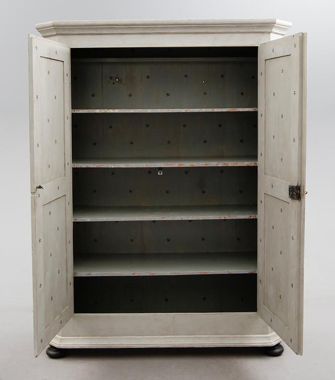 KLÄDSKÅP, 1700-/1800-tal.