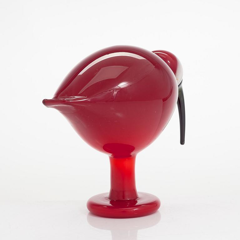 Oiva Toikka,  footed glass bird, signed O. Toikka Nuutajärvi.