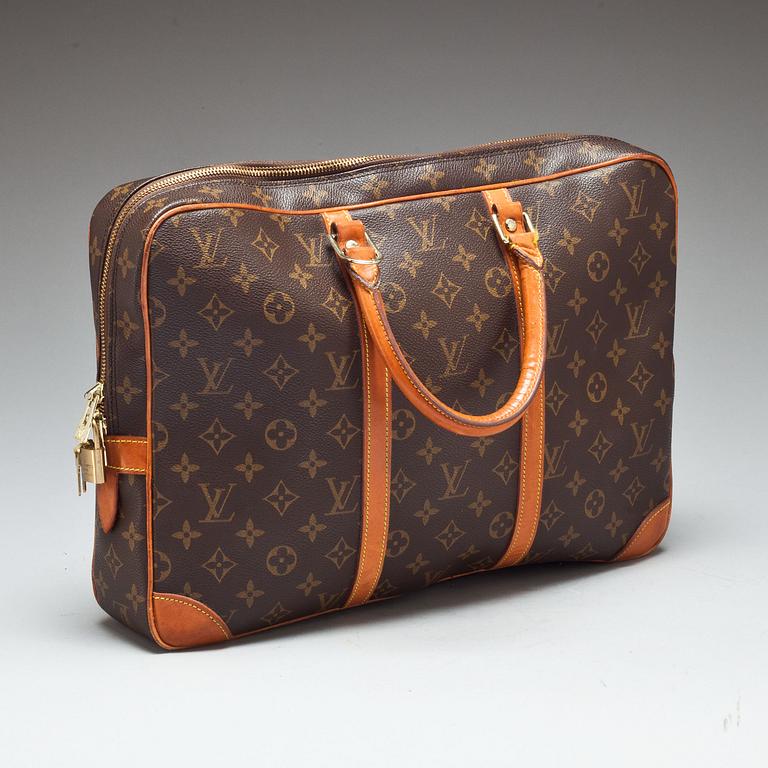 VÄSKA, Louis Vuitton, Porte Doxuments Voyage. Paris.