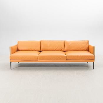 Jean-Marie Massaud soffa "Steeve" för Arper 2015.