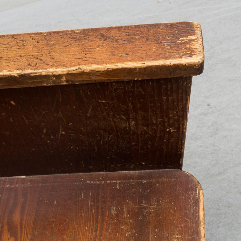 A 1930/40's easy chair.