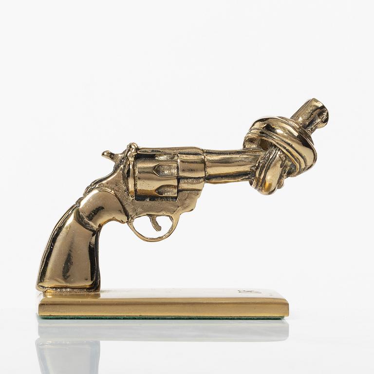 Carl Fredrik Reuterswärd, after., "Non Violence".