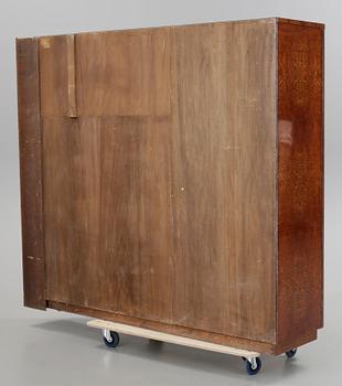 PRAKTSKÅP, Jindrich Halabala, Up Zavody, Brno Tjeckoslovakien, ca 1930.