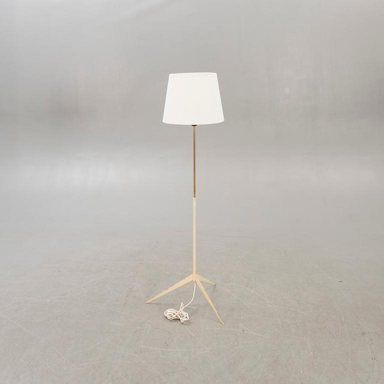 An Alf Svensson 1950s floor lamp G-30R for Bergboms.