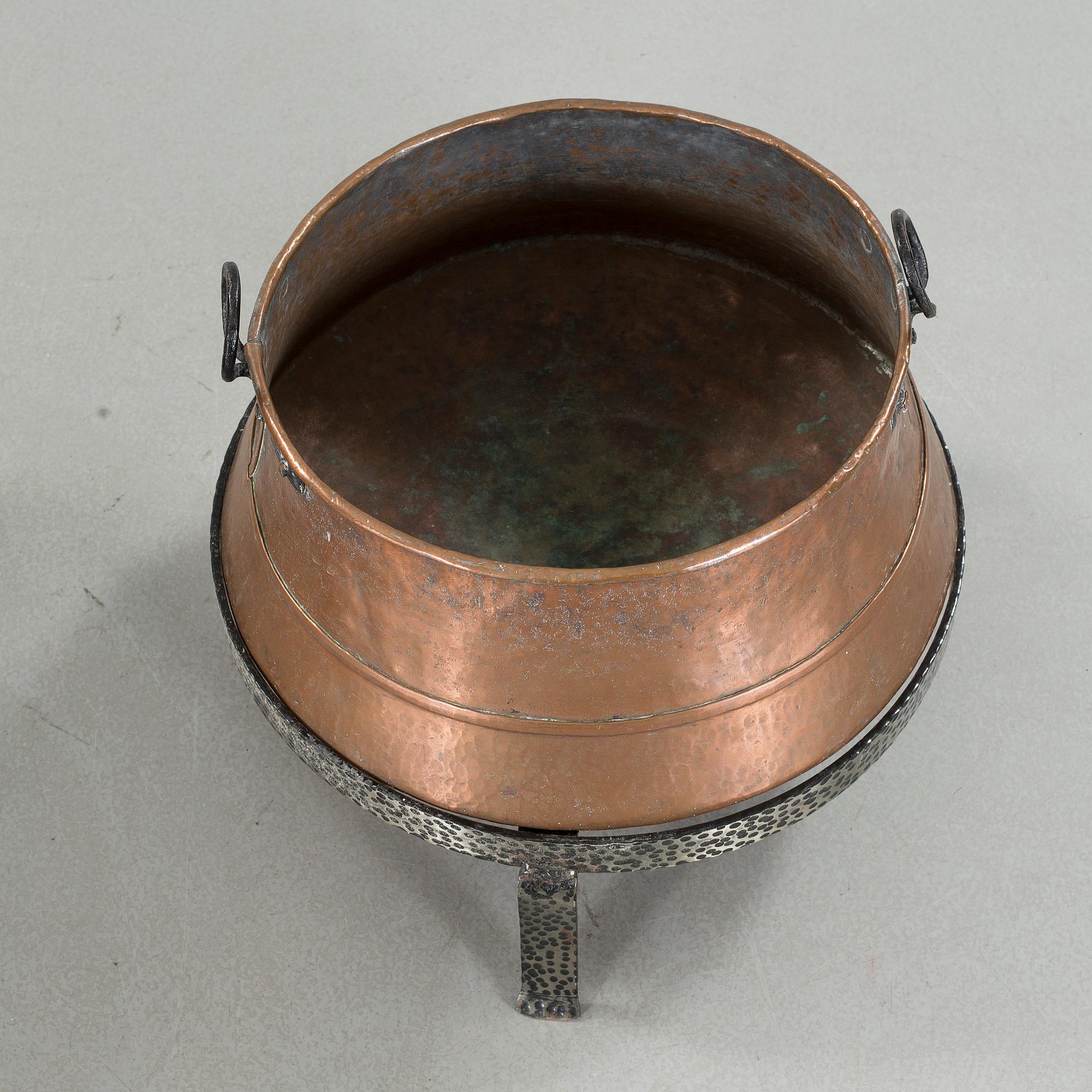 KITTLAR, 2 st, koppar, 1800-tal.