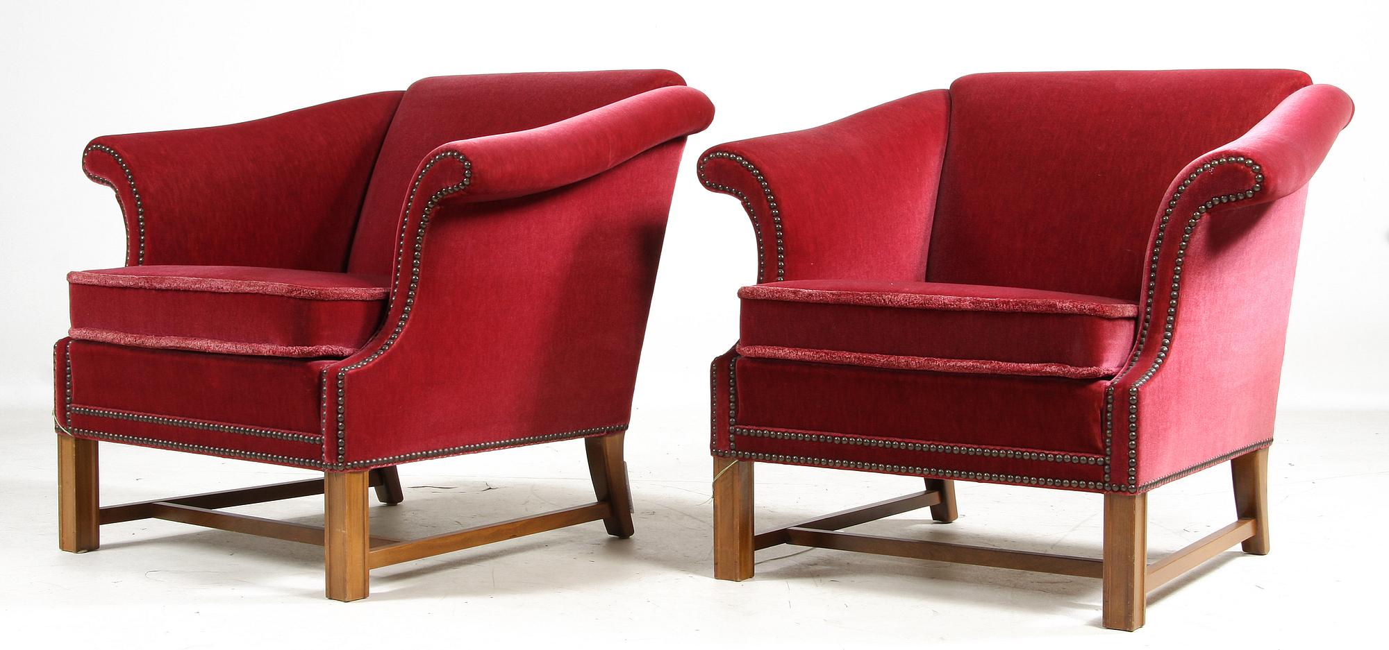 FÅTÖLJER, ett par, 1900-tal.