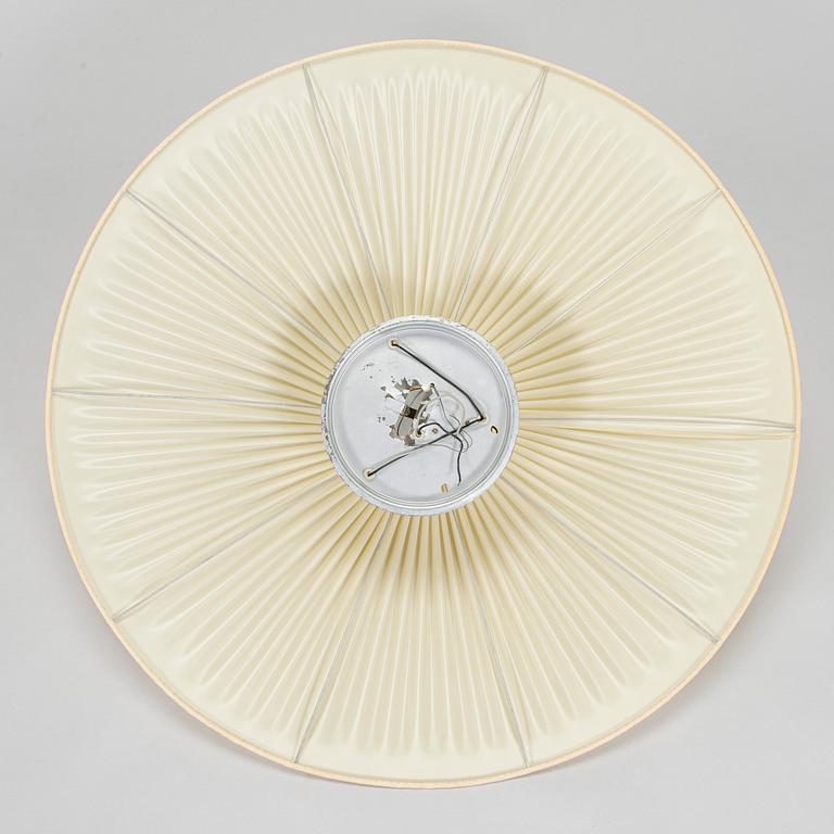 Paavo Tynell, taklampa / takplafond, modell 1076 / 80220, Idman 1900-talets mitt.