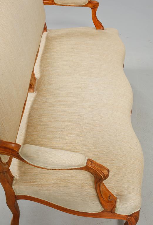 SOFFA, rokokostil, 1900-talets första hälft.