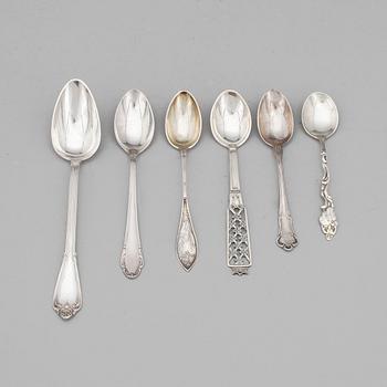 PARTI SKEDAR, ca 45 st, silver. Bl a Ceson Göteborg 1989, Sporring AB Norrtälje 1976. Ca 700 gram.