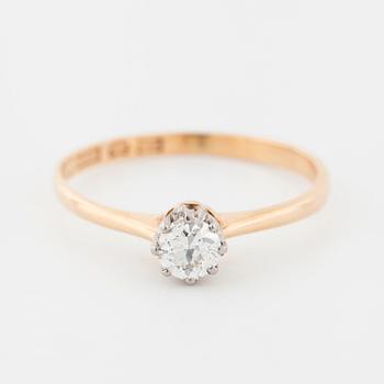 A old cut diamond ring by CG Hallberg, Stockholm, 1933.