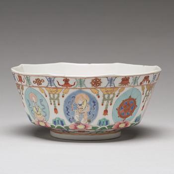 A famille rose bowl marriage bowl, Qing dynasty, 19th Century.