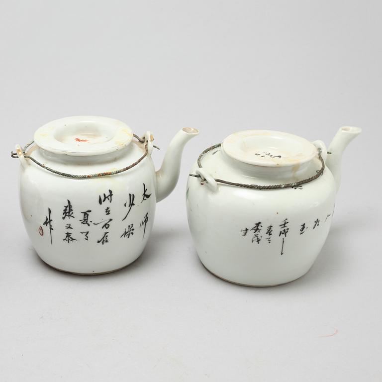 Three Chinese tea pots with covers, 20th Century.