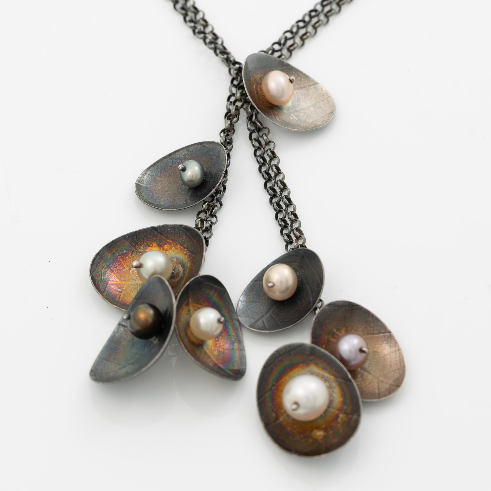 Ingrid Bärndal, collier, silver och odlade pärlor.