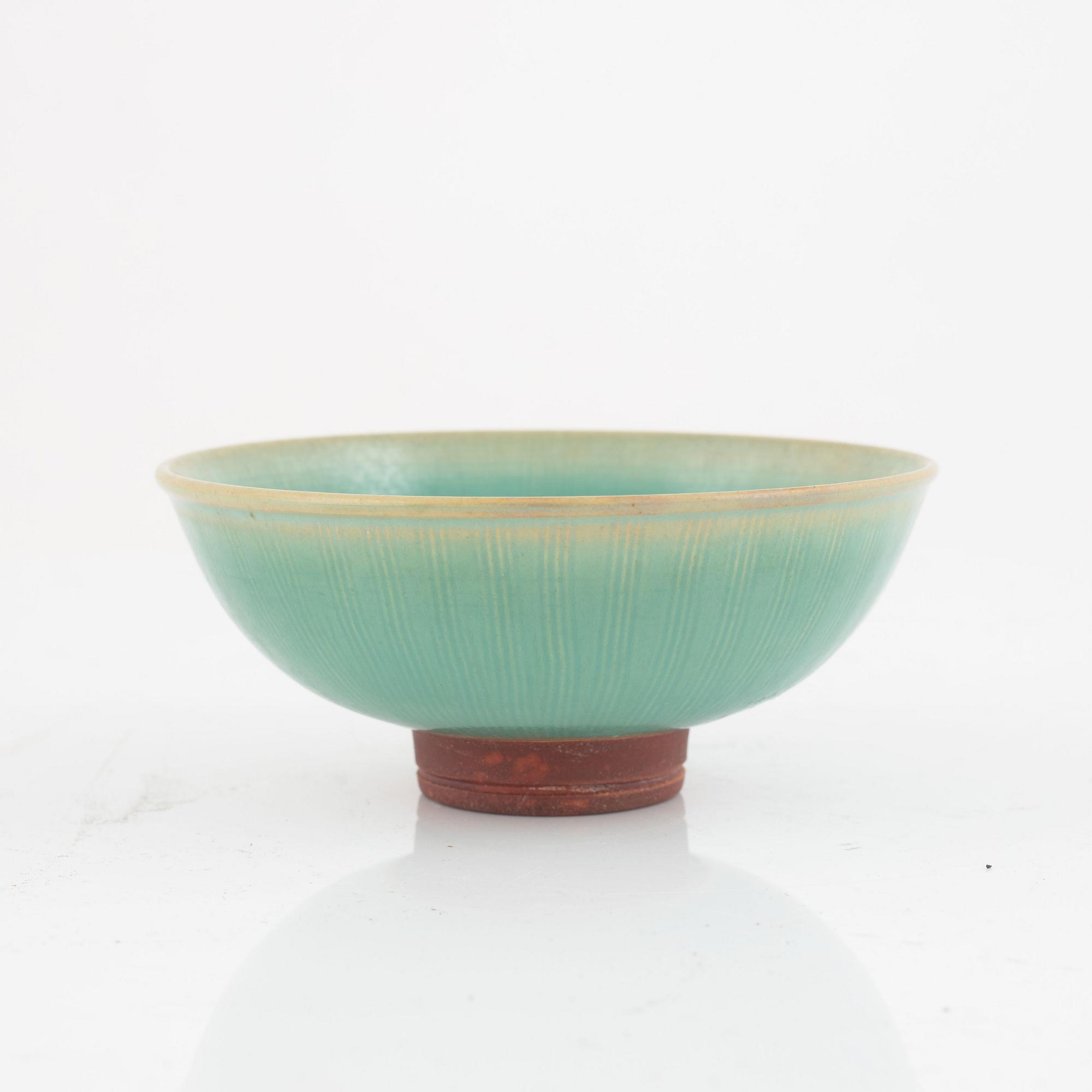 Wilhelm Kåge, a "Farsta" bowl, Gustavsberg Studio, Sweden, 1954.