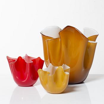 Fulvio Bianconi/Paolo Venini, skålar, 3 st, "Fazzoletto", Venini, Murano, Italien, 1900-talets mitt.