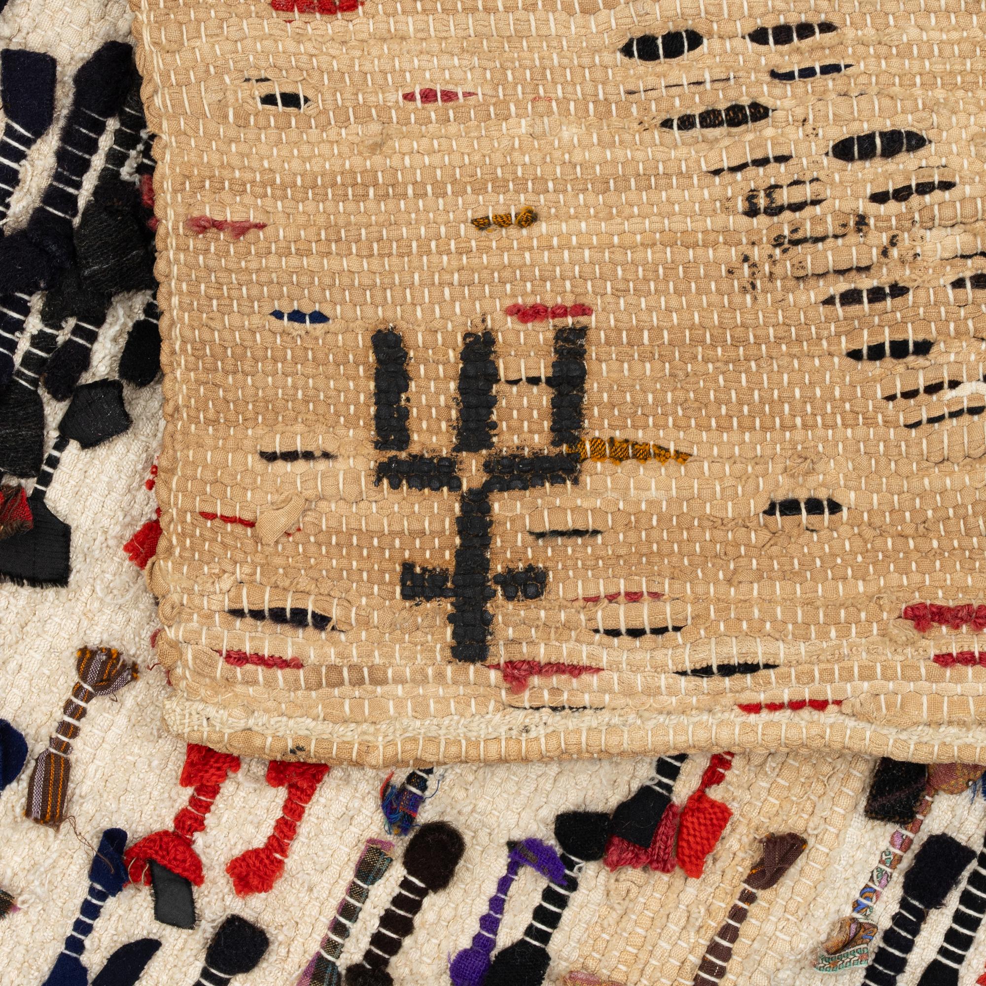 Sängtäcke,  s.k. sluns i trasväv, ca 180 x 127 cm, Hälsingland, 1800-tal.