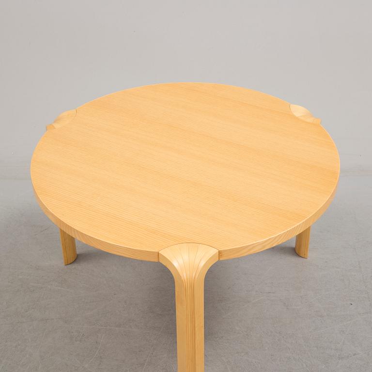 ALVAR AALTO, X-ben bord, Artek, 2006.