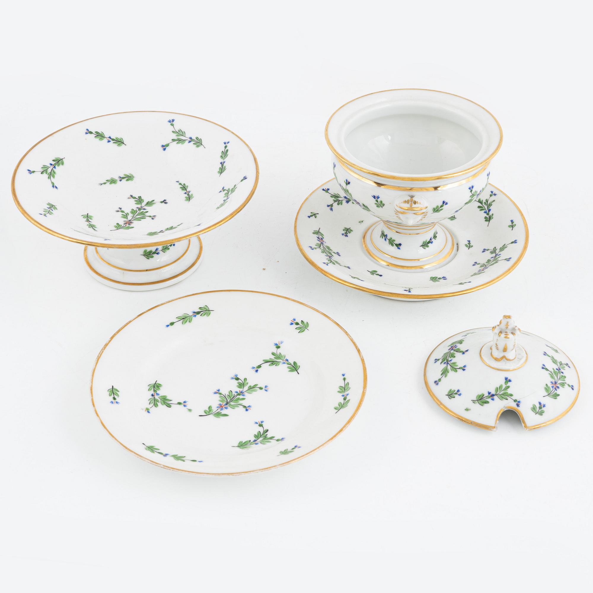 Dessertservis, 12 delar, troligen Frankrike, 1900-talets första hälft.