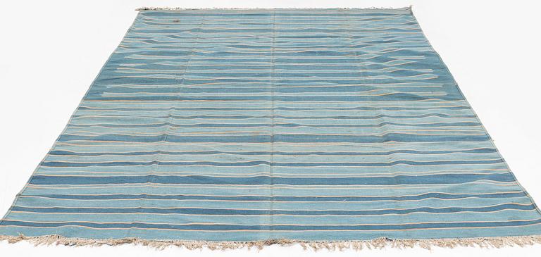 Matta, Old Indisk kelim Durhi, ca 353 x 205 cm.