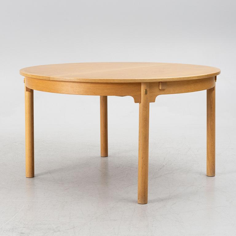 Børge Mogensen, an 'Öresund' dining table, late 20th century.