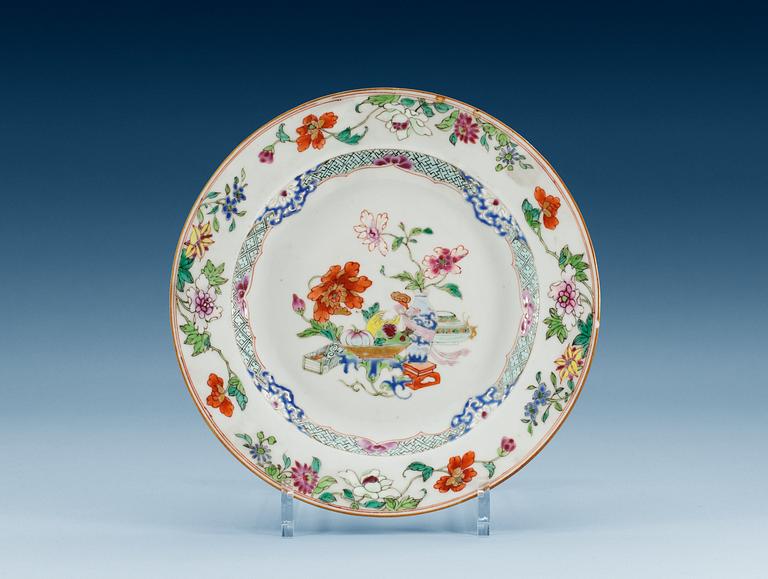TALLRIKAR, 10 stycken, kompaniporslin. Qing dynastin, Qianlong (1736-95).