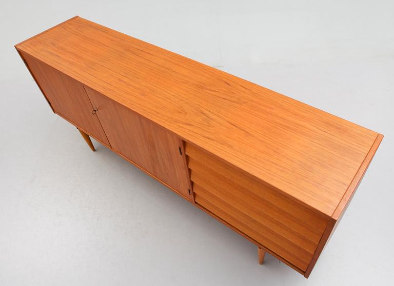 SIDEBOARD, 1900-talets andra hälft.
